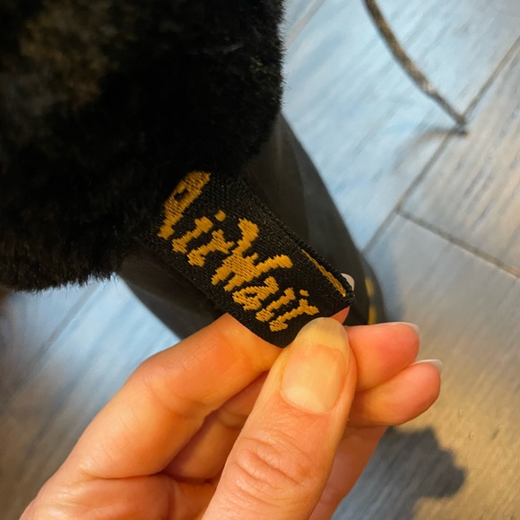 Dr. Martens Black Combat Boots Faux Fur Lined size 9 - Picture 7 of 16